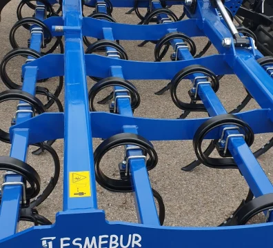 maquinaria-agricola-preparadores-siembra-en-burgos-esmebur