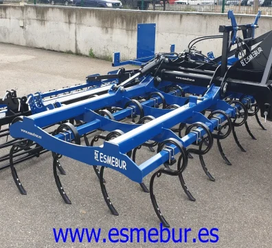 maquinaria-agricola-preparadores-siembra-en-burgos-esmebur
