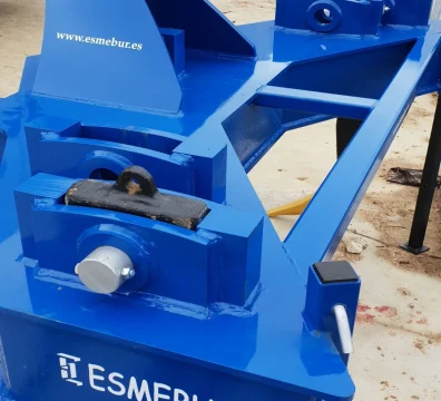 maquinaria-agricola-subsoladores-especiales-en-burgos-esmebur