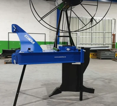 maquinaria-agricola-subsoladores-especiales-en-burgos-esmebur