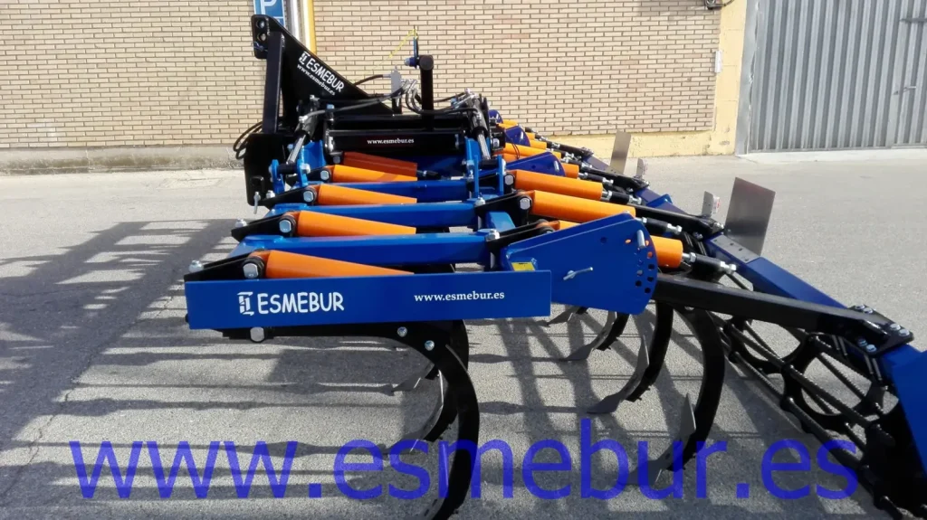 maquinaria-agricola-chisel-en-burgos-esmebur