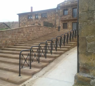 barandilla_metálica_escalera_burgos